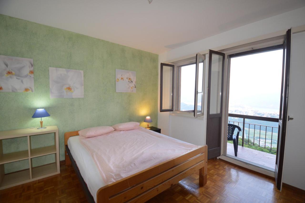 Appartamento Belcantone Cademario Exteriör bild
